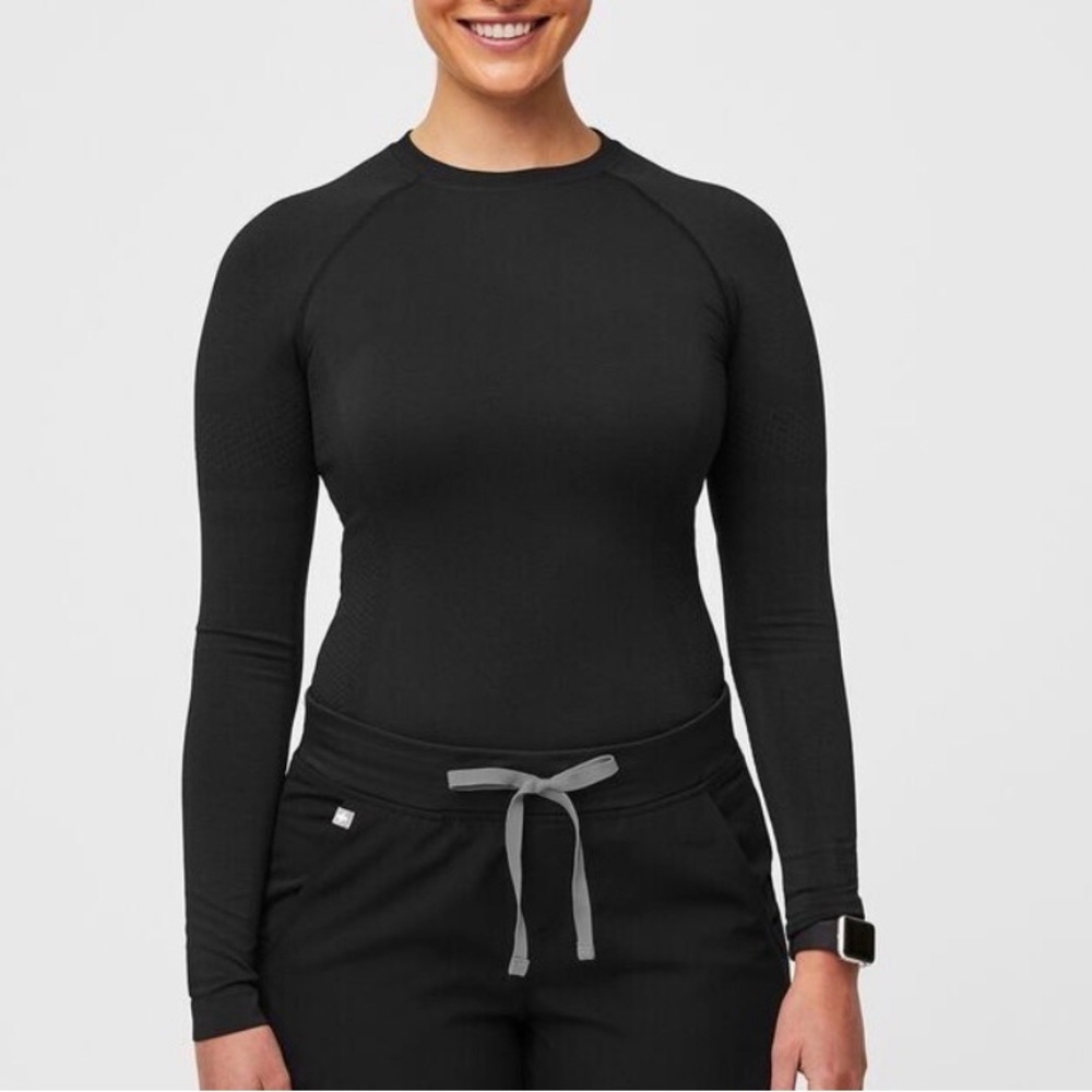 Figs Black Long Sleeve Crew Neck Top